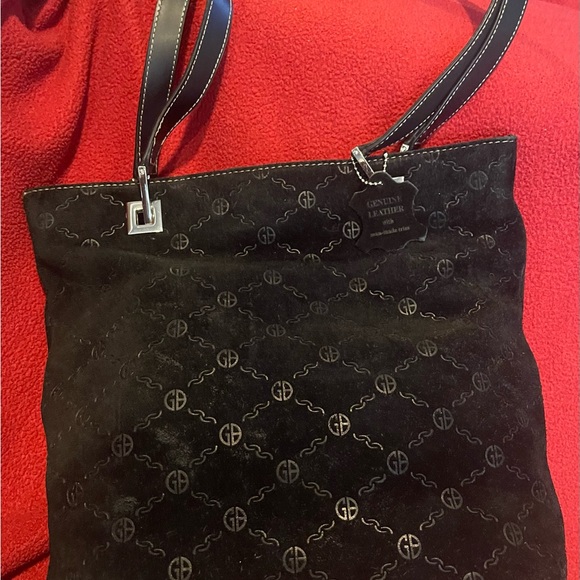 Giani Bernini Black Shoulder Bag with Embossed Monogram - Picture 1 of 8